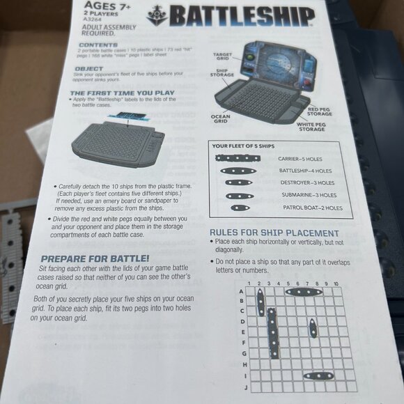 Hasbro Gaming Battleship Classic Board Strategy Game Age 7+ Open Box - Picture 13 of 13